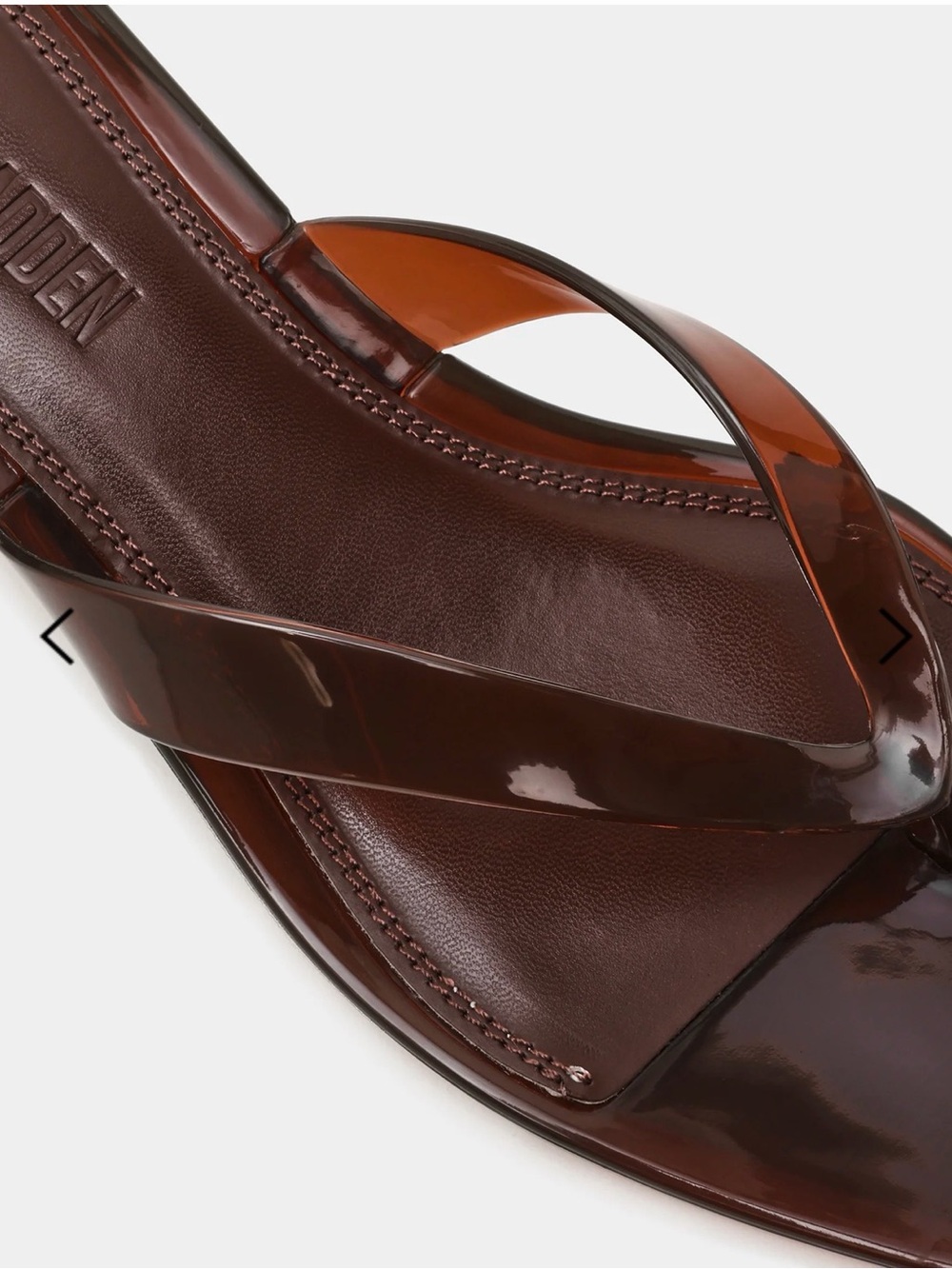 Steve Madden Brown Patent Leather Kitten Heel Thong Sandals - Picture 2 of 3